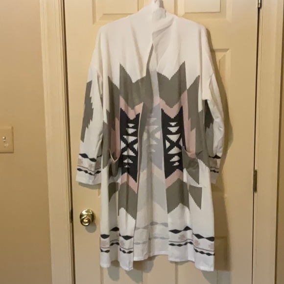 Southwestern Sweater Duster - Picture 2 of 5